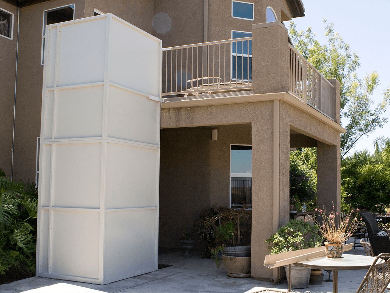 symmetry enclosed lift outdoor in ivory
