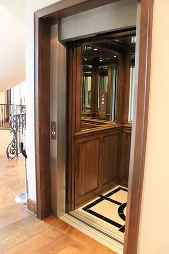 Affordable elevators for commercial property - Cibes Symmetry
